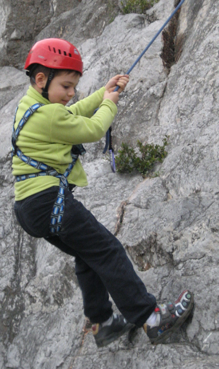 Nell ambito della Sezione di Pontedera è attivo un gruppo di soci che praticano l arrampicata su roccia.