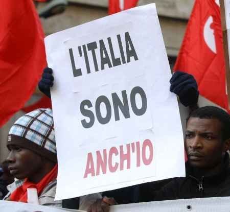 E PREFERIBILE PARLARE DI «IMMIGRANTI» partendo da «integrazione» intesa come interazione reciproca tra i migranti e