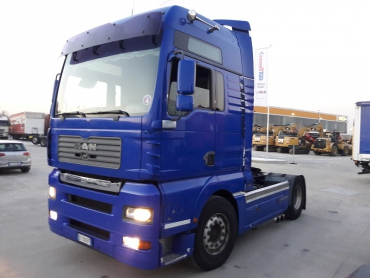 IVECO STRALIS AS440 500 MU00300457 STRALIS AS440ST 500 CV EURO 5 TARGA DT739YT - TELAIO WJMM1VUH404371306 ANNO I IMMATRICOLAZIONE 09/2009 CABINA ACTIVE SPACE ARIA CONDIZIONATA - RISCALDATORE AUTONOMO