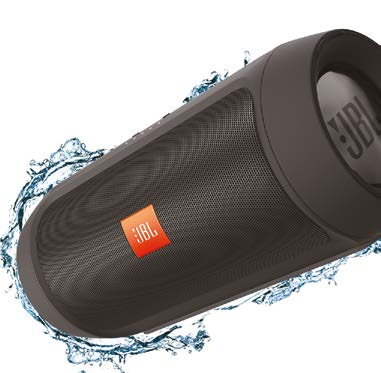 Charge 3 Il JBL Carge 3 è un diffusore Bluetooth portatile ad alta potenza con un suono stereo cristallino ed un capiente power bank, tutto in un unico prodotto.