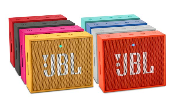 Clip+ JBL Clip+ è uno speaker portatile ultra-leggero, ultra-robusto e ultra-potente.