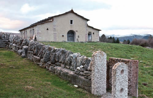 CONFRONTO RESTITUZIONE DEFINIZIONE Ottobre 2015: Soci GAL, costruzione dell albero dei problemi e degli obiettivi Novembre 2015: elaborazione della Manifestazione di Interesse e della bozza di