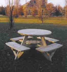 PIC-NIC GIROTONDO PIC-NIC CLASSIC CESTONE PIC-NIC RUSTICO GIRASOLE 189 x189 x 85 h Lunghezza mm 1890 - Larghezza mm 1890 Altezza mm 850 Composizione in legno di pino impregnato a pressione in