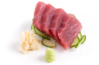 SASHIMI (6 pc) TUNA 10 slice di tonno crudo TUNA BELLY* 19 slice di ventresca di tonno crudo SALMON 8 slice di salmone crudo SEA BREAM 9 slice orata cruda AMBERJACK* 11 slice di ricciola cruda