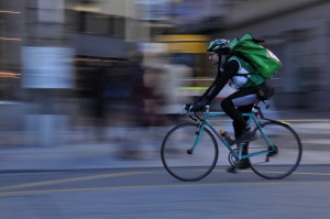 Con Saetta Verde consegne green corriere a Lugano Con Saetta Verde consegne green, grazie ad un corriere a Lugano.