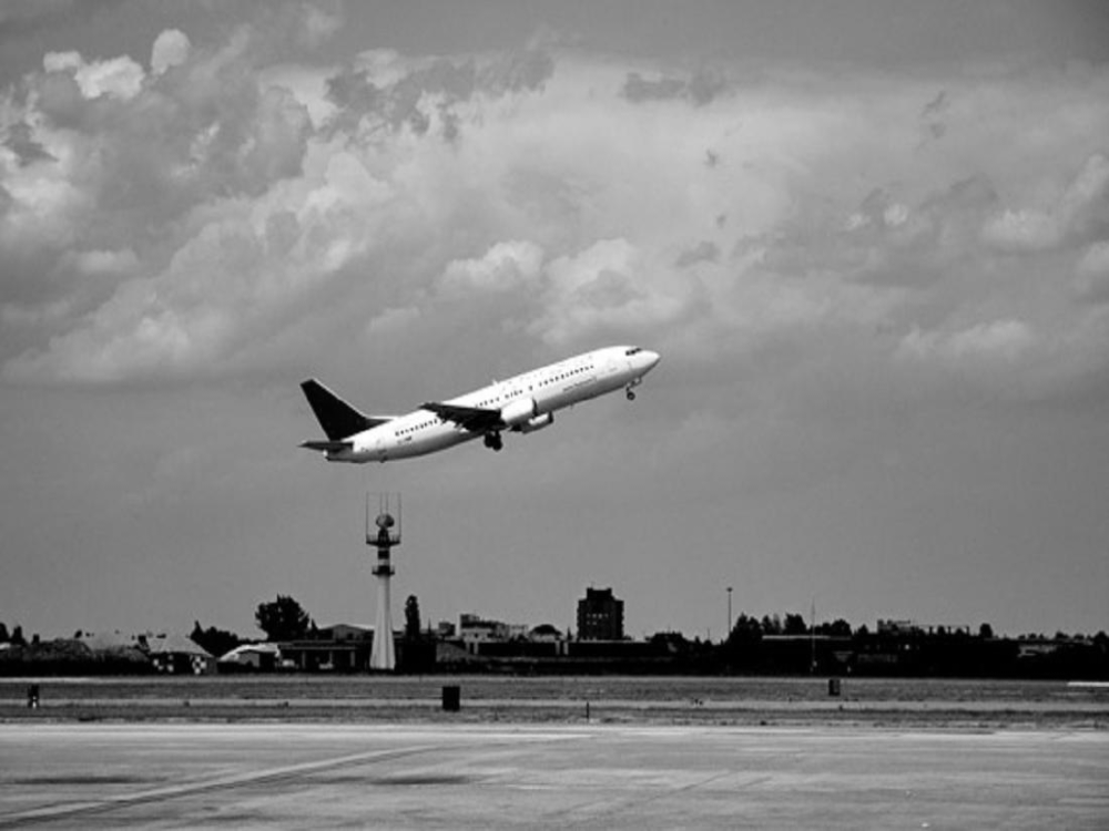 Campagne con dosimetri Analisi di laboratorio BTEX e Aldeidi Analisi traffico aereo Analisi traffico veicolare Analisi meteo Coordinamento attività e soggetti ARPAT Campagne Laboratorio Mobile Misura