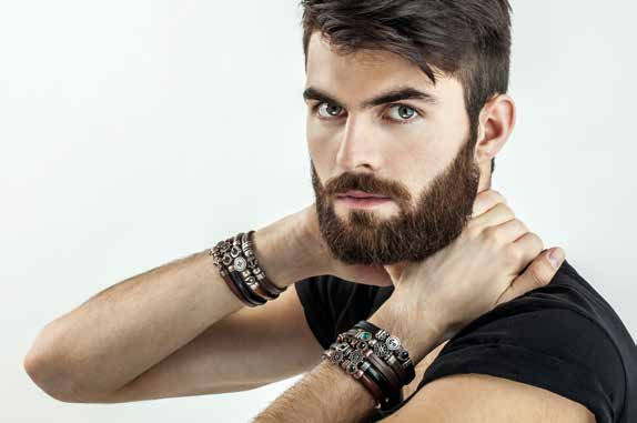 LOVER LINE BRACCIALI UOMO CODICI COD. J860 // Bracciale in pelle con dettaglio CROCE e zirconi neri COD. J863 - J862 - J867 // Bracciale in pelle con dettaglio TIMONE e zirconi neri COD.