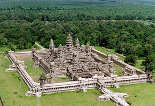 Si rientra a Siem Reap passando per il tempio di Bantey Samre, cosi chiamato in onore alla leggenda del contadino che divenne re.
