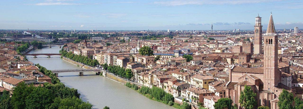 VERONA E IL LAGO DI GARDA Partenza con bus turistico da Lido di Jesolo davanti all Hotel Alexander in Piazza Nember alle ore 7.25; arrivo a Verona verso le ore 11.00.