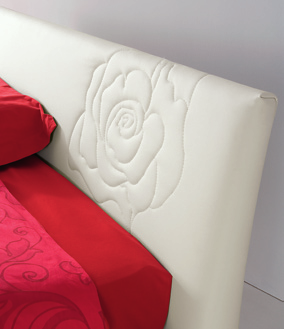 FIORE La testata imbottita letto con giroletto fiore Cod.