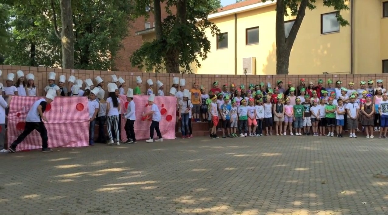 SABATO 6/6/2015: FESTA SCUOLA PRIMARIA Date un occhiata al video di Maria