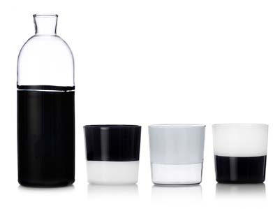 L arte del bere // LIGHT COLORE collection design Alba Gallizia 3.598.036 - bicchiere acqua clear - bianco 3.598.026 - bicchiere acqua bianco - clear 3.598.037 - bicchiere acqua clear - smoke 3.