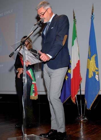 COMMEMORAZIONI Paolo Panontin, assessore regionale alla Protezione civile La presidente Debora Serracchiani 24 Malborghetto-Valbruna, Alessandro Oman, che hanno lodato la Protezione civile regionale