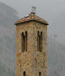 Torre Torre di segnalazione di S. Andrea di Compito L opera ha visto il restauro e il risanamento conservativo della struttura posta in via per S.