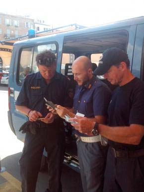 sicurezza. La Polstrada di Ancona a Milano. E da noi arriverà l'anticrimine di Perugia. E' un vero e proprio giro di valzer quello che si prospetta per la prossima settimana.