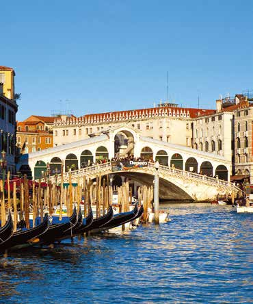 Nakon kraćeg odmora odlazak do Tronchetta i vožnja brodom do Venecije. Razgled grada: Riva degli Schiavoni, Ponte Dei Sospiri, Palazzo Ducale, Piazza San Marco, Basilica, Procurative.