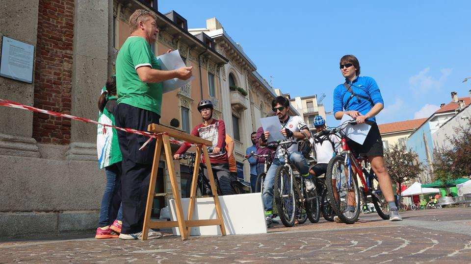 MODALITÀ DI GIOCO Una CACCIA FOTOGRAFICA organizzata con modalità ORIENTEERING da svolgersi in