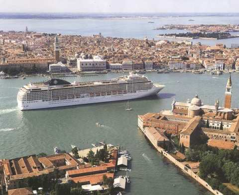 Trasportando Porto di Venezia, accolte tre delegazioni del Far East Porto di Venezia.