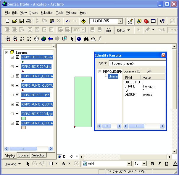 Figura 10: Dati alfanumerici delle tabelle di Oracle. 4 Importazione di dati Shape Ci sono molti modi di importare dati pre-esistenti in Oracle.