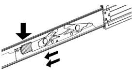 3.3. Installazione del kit rail Estrarre i due kit rail. Estendere completamente il kit rail tirandolo verso l'esterno.