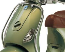 VESPA LXV PERIMETRALE ANTERIORE CROMATO CHROME-PLATED PROTECTION 602895M TAPPETINO RUBBER FOOTREST MAT 602920M