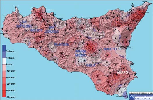 3 nella quale è evidente una generale diminuzione della piovosità in tutta la regione, tranne nella sua estremità sud-orientale.