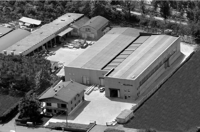 50 Anni di Storia E PASSIONE PER LA PIETRA L'azienda si estende su più di 4.000mq di laboratorio e magazzino coperto e altri 4.000mq di deposito.