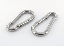 Moschettone Carabiner Materiale: acciaio inossidabile A4 Material: stainless steel A4 d l à per confezione a e 5 50 907545 6 8 20 6 60 907546 8 9 20 7 70 907547 8 9 20