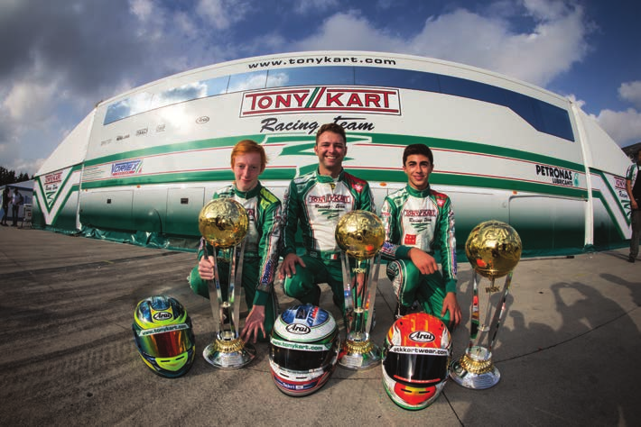 After a third place at the Champions Cup, followed by 4 wins in the Pre-Finals and 3 in the Finals of the four rounds of the Super Master Series, Tony Kart s standard