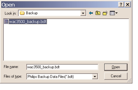 Ripristino dei file di backup dal PC al Center 1 Fare clic su Restore content (Ripristina contenuto) 2 Fare clic per evidenziare il file da ripristinare, quindi cliccare su Open (Apri) Suggerimento: