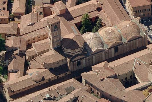 Edificio di interesse storico-architettonico Scheda n 99 Denominazione Basilica di San Giacomo Maggiore Altra denominazione Fonte Quartiere San