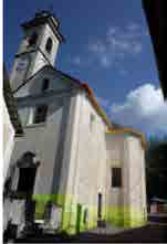 La chiesa di San Gottardo e Sant Anna a Prestinone, frazione del Comune di Craveggia (VB) è ubicata nel pieno centro storico dell abitato, a circa 820 m di altitudine s.l.m.; vincoli - ammessi interventi di restauro e risanamento conservativo (NTA del PRGC); edificio vincolato ai sensi degli Artt.