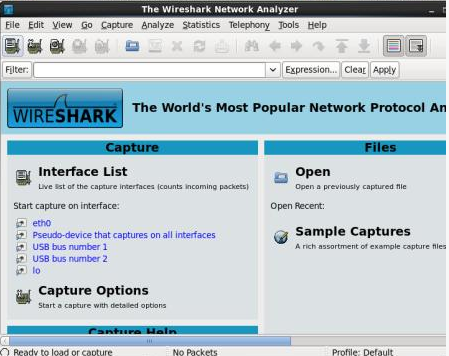 Wireshark } Wireshark è un network analyzer