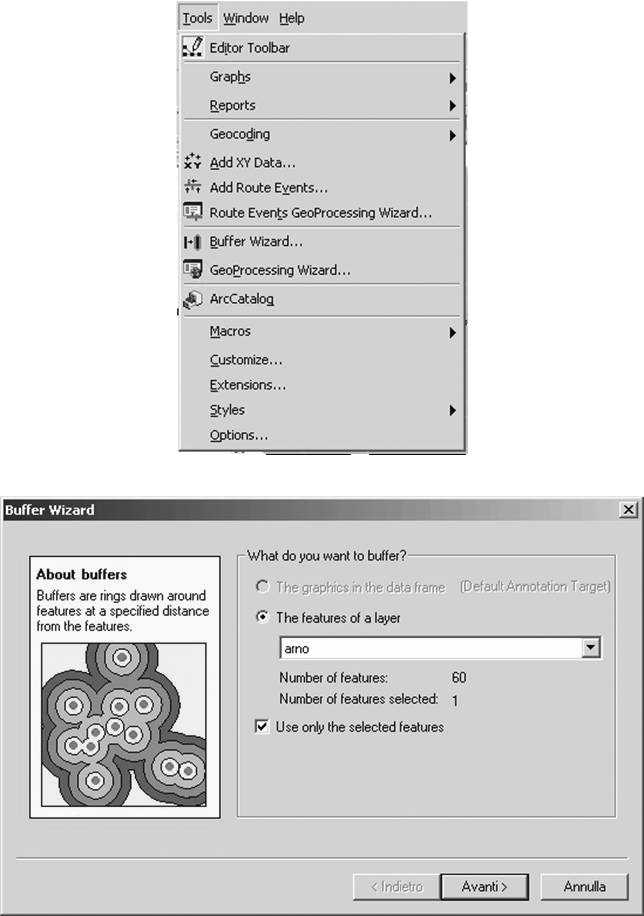 Buffering in ArcMap: Buffer Wizard 1/4 ArcMap dispone di uno strumento che facilita la costruzione di una operazione di buffering: Buffer Wizard Il comando è richiamato da Tools/Buffer Wizard (per