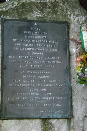 Flavo Bertone è ricordato in una targa collocata nell'atrio del Palazzo Comunale della Spezia; Il Museo Audiovisivo della Resistenza di Fosdinovo (MS), nato grazie al forte impegno di Paolino
