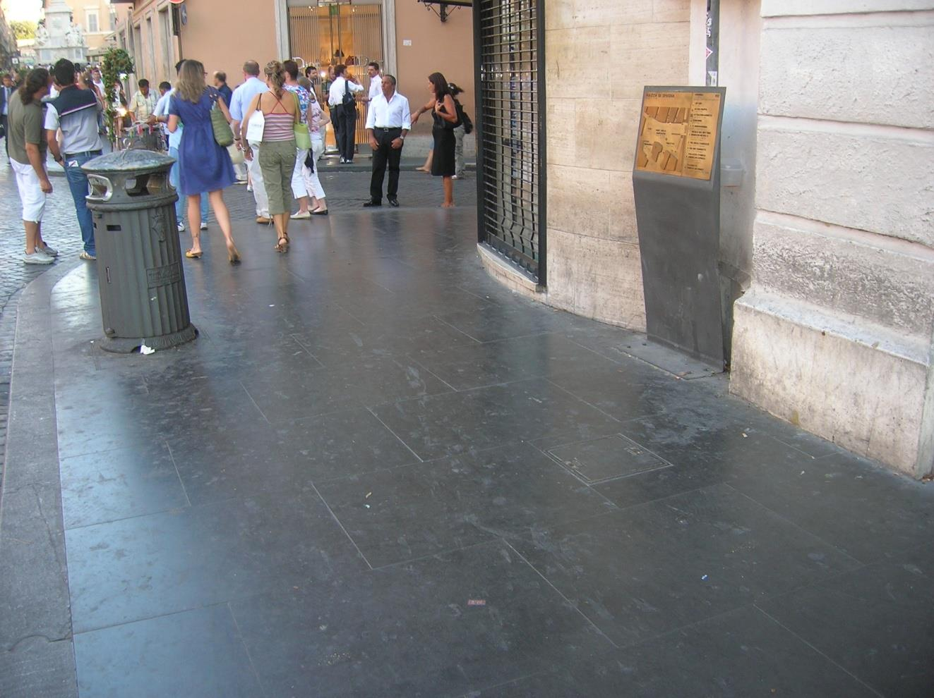 ROMA PIAZZA DI SPAGNA: