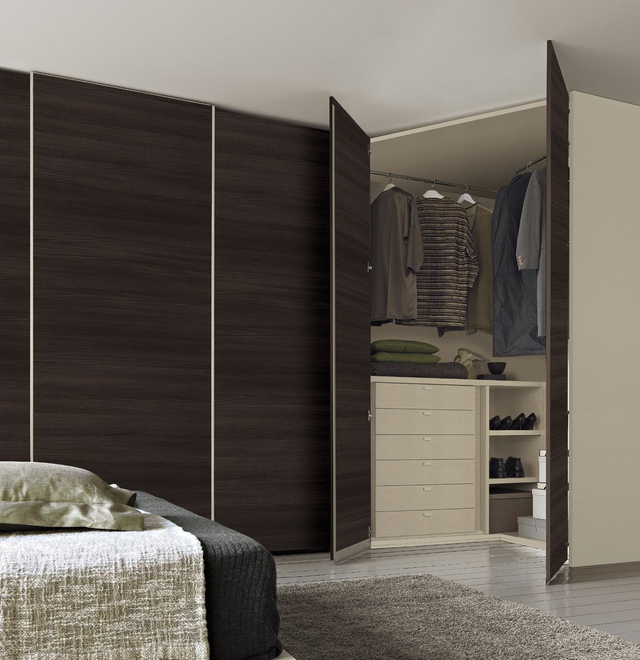 The walk-in wardrobe with hinged doors