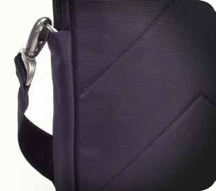 tablet pocket, rear pocket, amovable and adjustable shoulder strap.