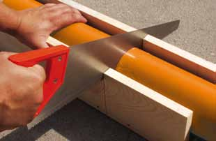 In caso di carichi diretti dovuti a materiali da costruzione bisogna prevedere delle protezioni per i tubi.