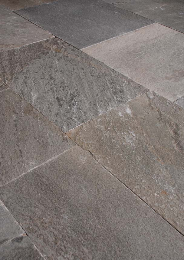 naturale & preziosa Collezione Dehor - Quarzite Imperiale Assorbenza acqua Water absorption 0,30% Resistenza alla flessione Tensil strenght 54 Newton/mm 2 Durezza alla scala Mohs Hardness Mohs scale