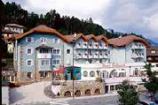 it Unterkünfte Val di Fiemme HOTEL ANCORA**** Via IX Novembre, 1