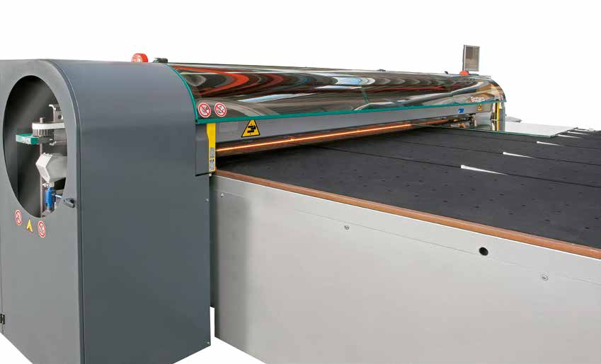 LINES LINEE 536 LAM 546 LAM 5 6 7 Automatic cut and breakout of minimum trim Automatic cut and breakout cycle of minimum 20 mm trim width up to 5 + 5 mm glass.