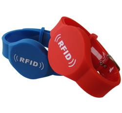 Chip di prossimità RFID 125 KHz Distanza di lettura: 5 cm Dimensioni: 35 x 30 x 5 mm Da 1 a 99 Pz. Pubblico: 2,49 cad. Da 100 a 499 Pz. Pubblico: 1,99 cad. Da 500 a 999 Pz. Pubblico: 1,49 cad.