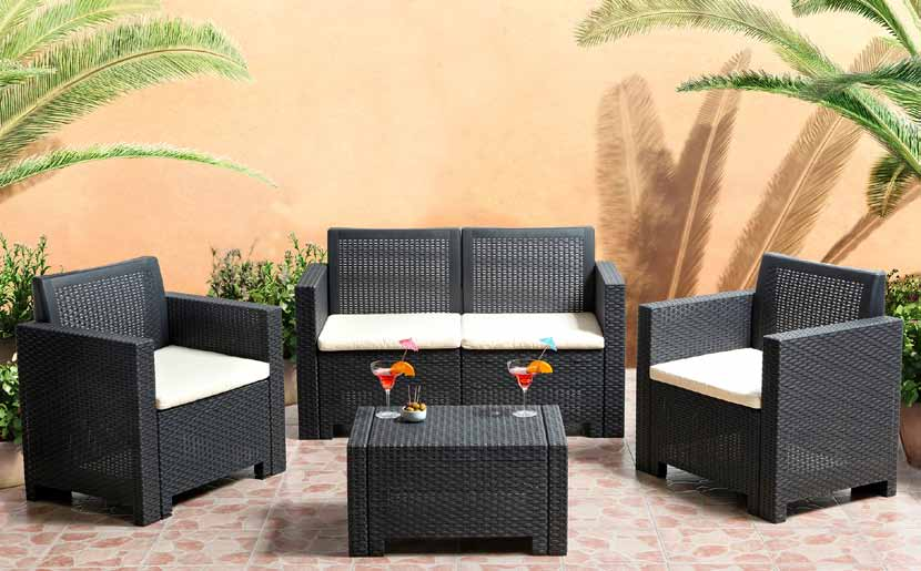 229,00 SALOTTO IN RESINA ALABAMA motivo in simil Wicker, colore cacao con cuscini ecru, divano 130x57x80, 2 poltrone 73,5x57x80, tavolino 70x 48x37,