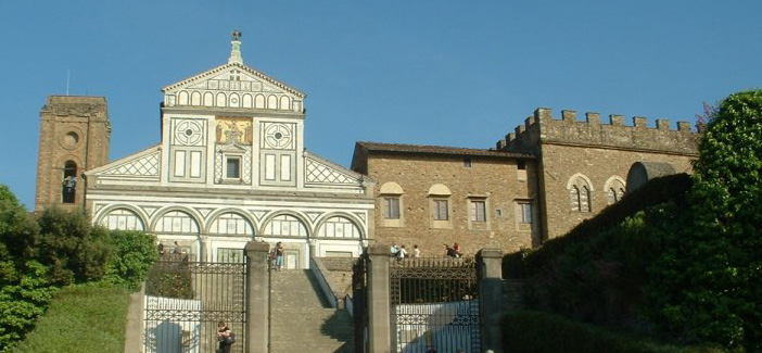 Abbazia San Miniato al Monte La basilica abbazia di San Miniato al Monte si trova in uno dei luoghi più alti della città.