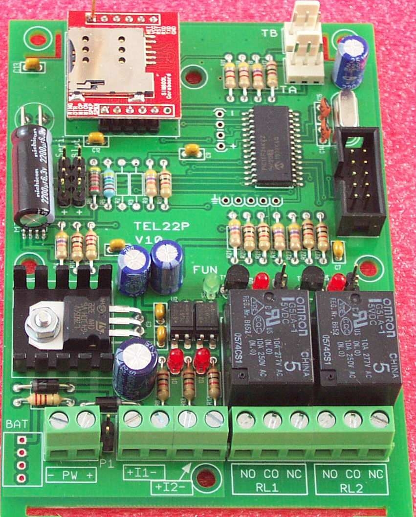 Indicazione dei LED Led_1 Verde - lampeggiante 0,5/ 0,5 Sec fase di attivazione Seriale TTL Bluetooth Sonda_B Sonda_A - Aspettare (circa 1minuto) che il sistema si registri, e passi al flashing.