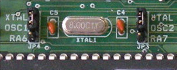 1 2 3 1 2 3 1 2 3 1 2 3 Pin 13-14 impiegati come collegamento per l oscillatore esterno 1 2 3 1 2 3 Pin 13 14 impiegati come digital I/O Per alcuni