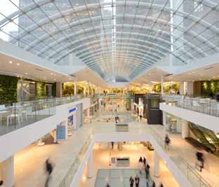 L INTORNO PER LA VENDITA Negli Apple Store hanno incrementato le vendite solo TOGLIENDO il cartellino dei prezzi. Vuoi sapere perchè? L ambiente in cui vendi è collegato a quanto vendi.