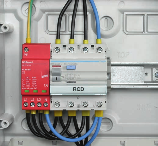 Limitatori di sovratensione Tipo 2 Elevata sicurezza dell apparecchio tramite il dispositivo di controllo Thermo-Dynamic- Control Installazione semplice, anche se eseguita successivamente, data la