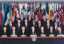Congresso internazionale per un periodo di due anni.